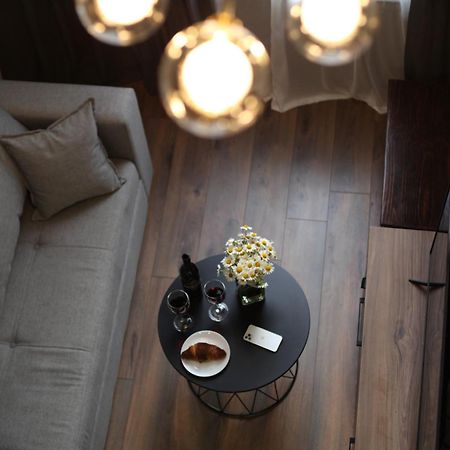 Luxury Duplex Suites - City Center Tbilisi Cameră foto
