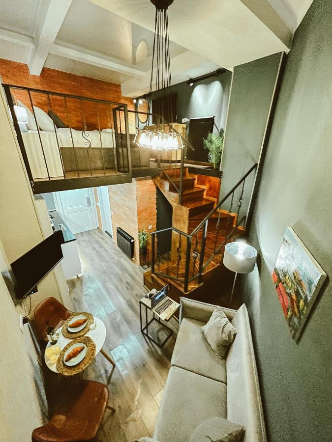 Luxury Duplex Suites - City Center Tbilisi Exterior foto